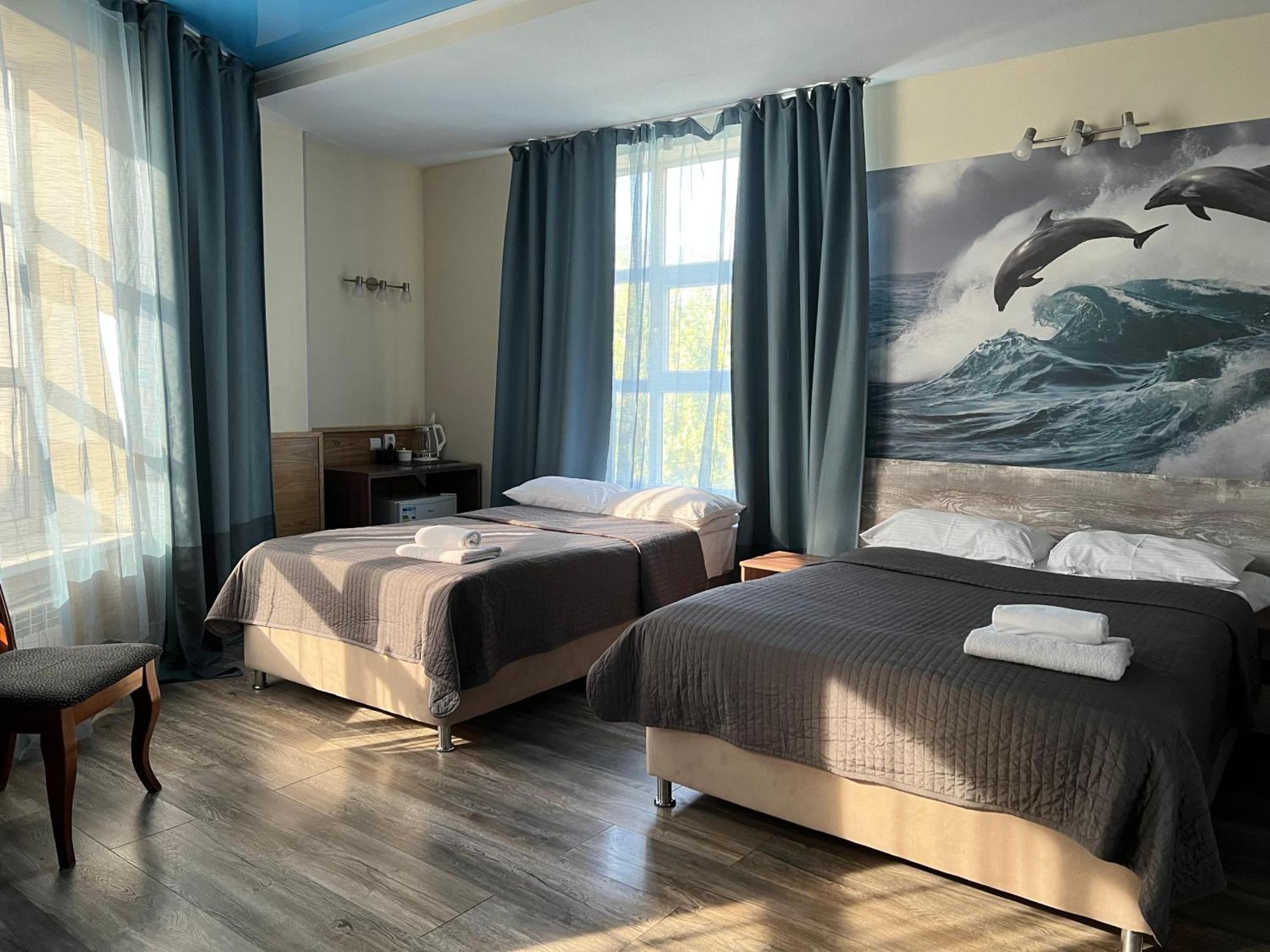 Three Dolphins Hotel Ακτάου Εξωτερικό φωτογραφία
